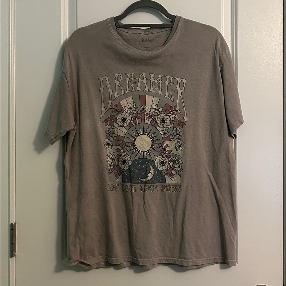 END OF YEAR SALE! | Cut & Paste: Dreamer Sun & Moon Graphic Tee
